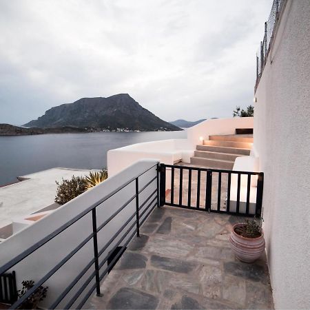 Blue Dawn Kalymnos Aparthotel Myrties Bagian luar foto